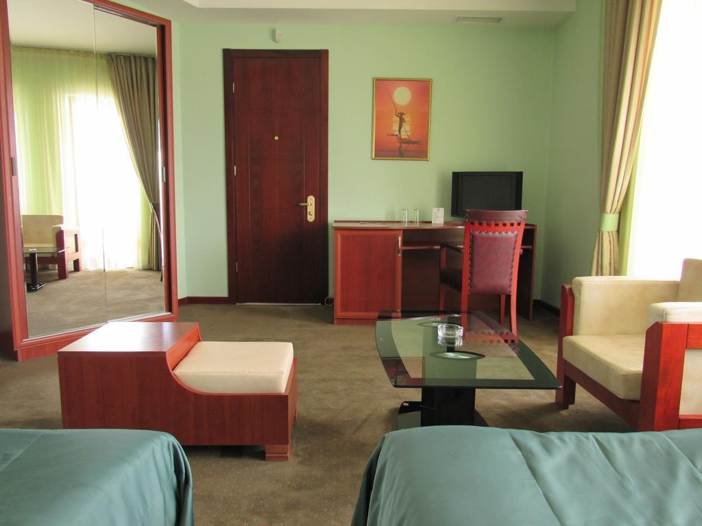 Hotel Vedzisi Tbilisi Ngoại thất bức ảnh