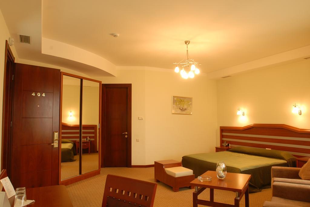Hotel Vedzisi Tbilisi Ngoại thất bức ảnh
