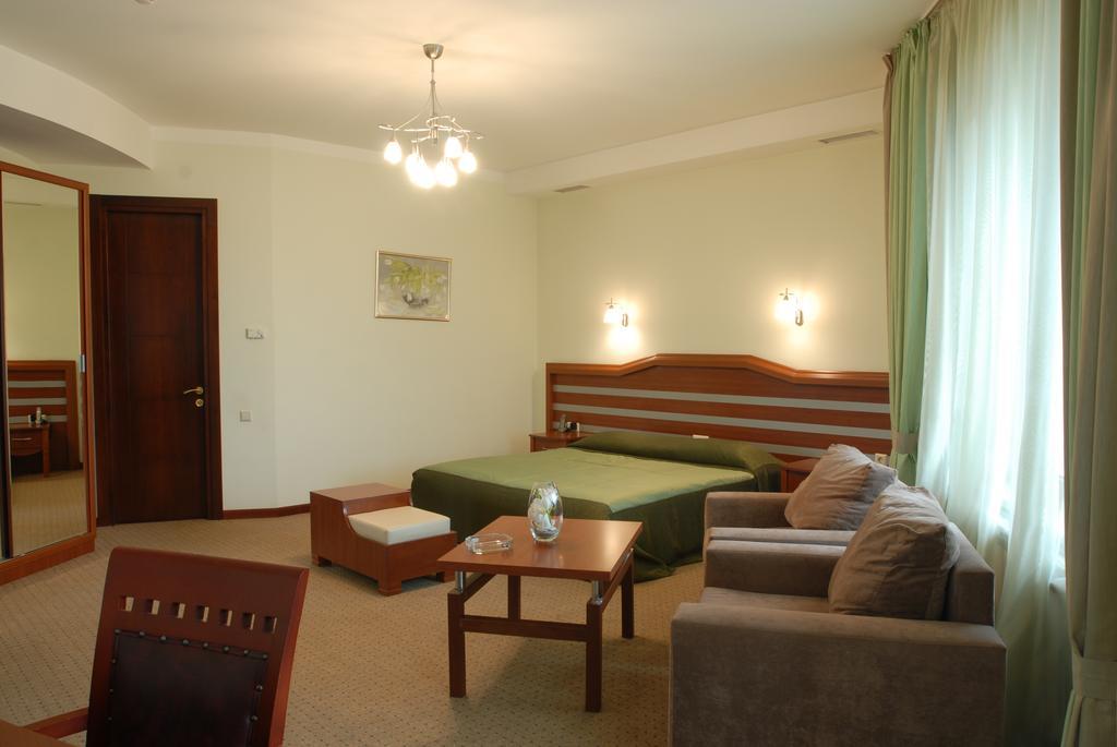 Hotel Vedzisi Tbilisi Ngoại thất bức ảnh
