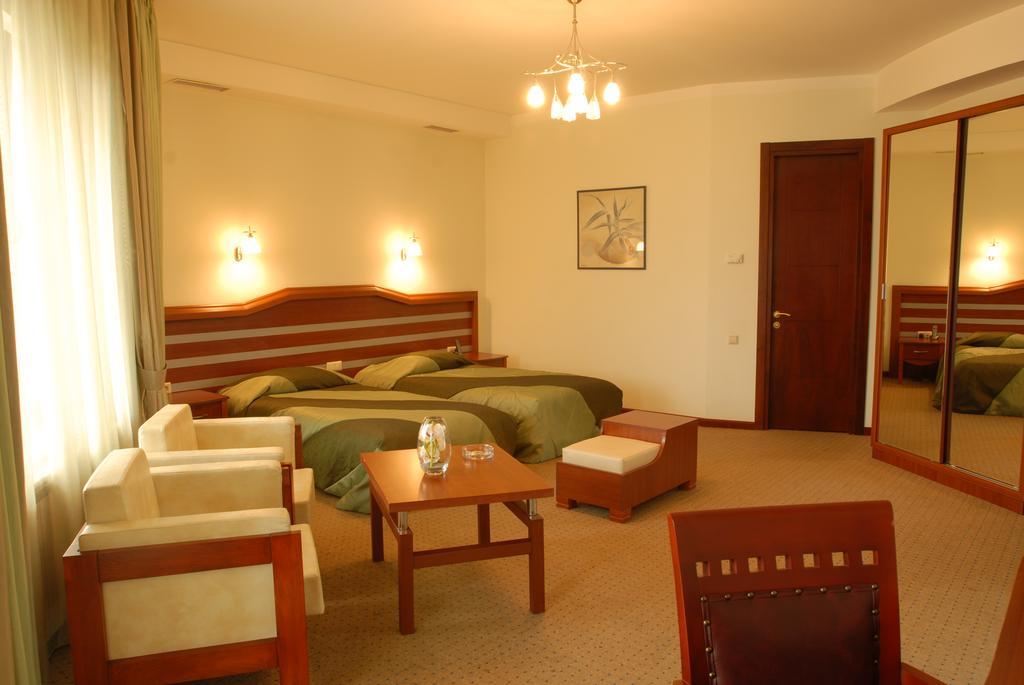 Hotel Vedzisi Tbilisi Ngoại thất bức ảnh